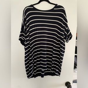 Maternity/nursing size M